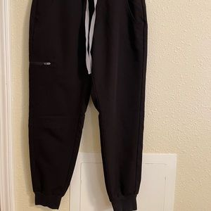 Figs Black Small Petite Zamora